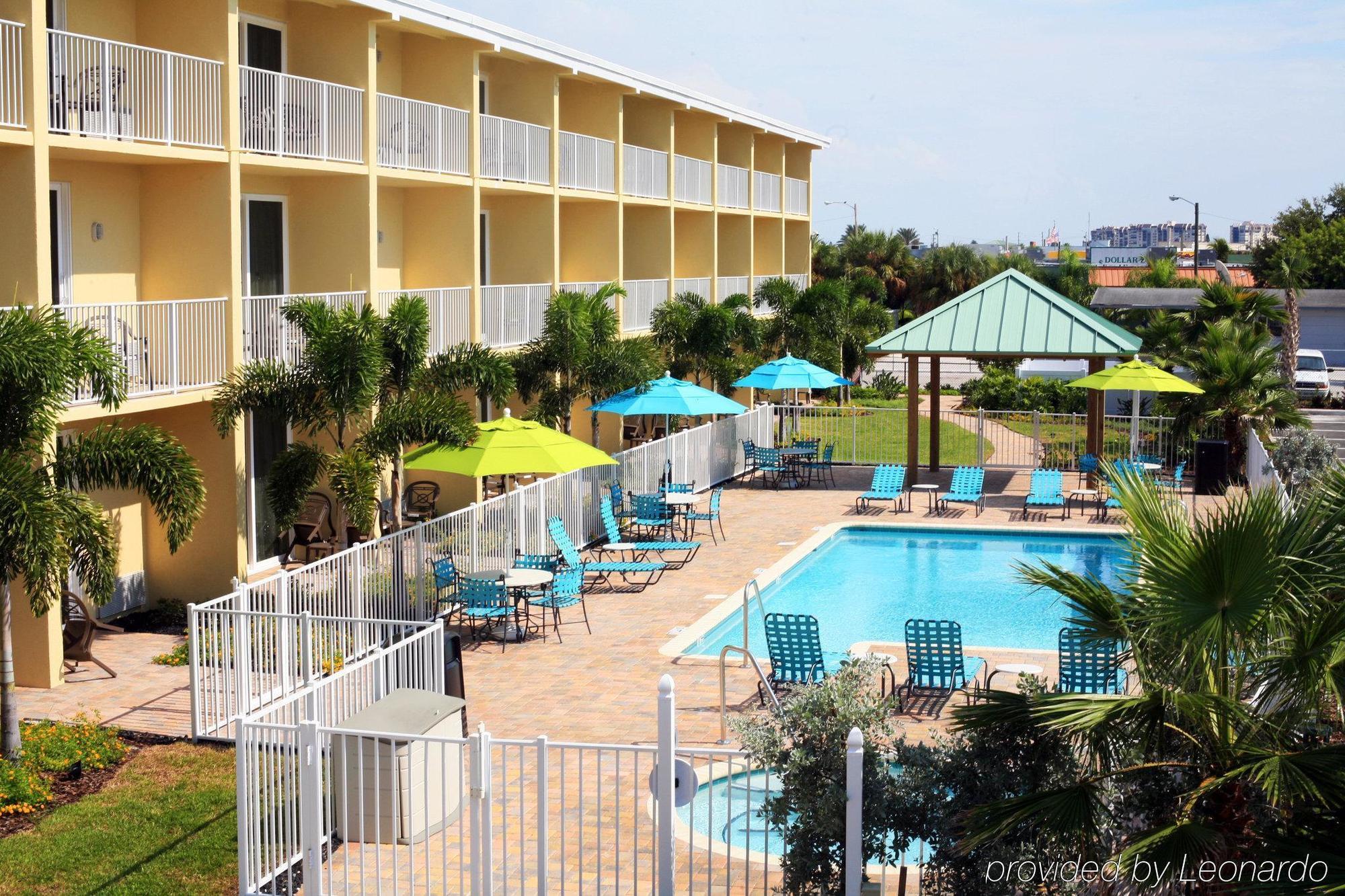 Treasure Island Hotel And Marina St. Pete Beach Buitenkant foto